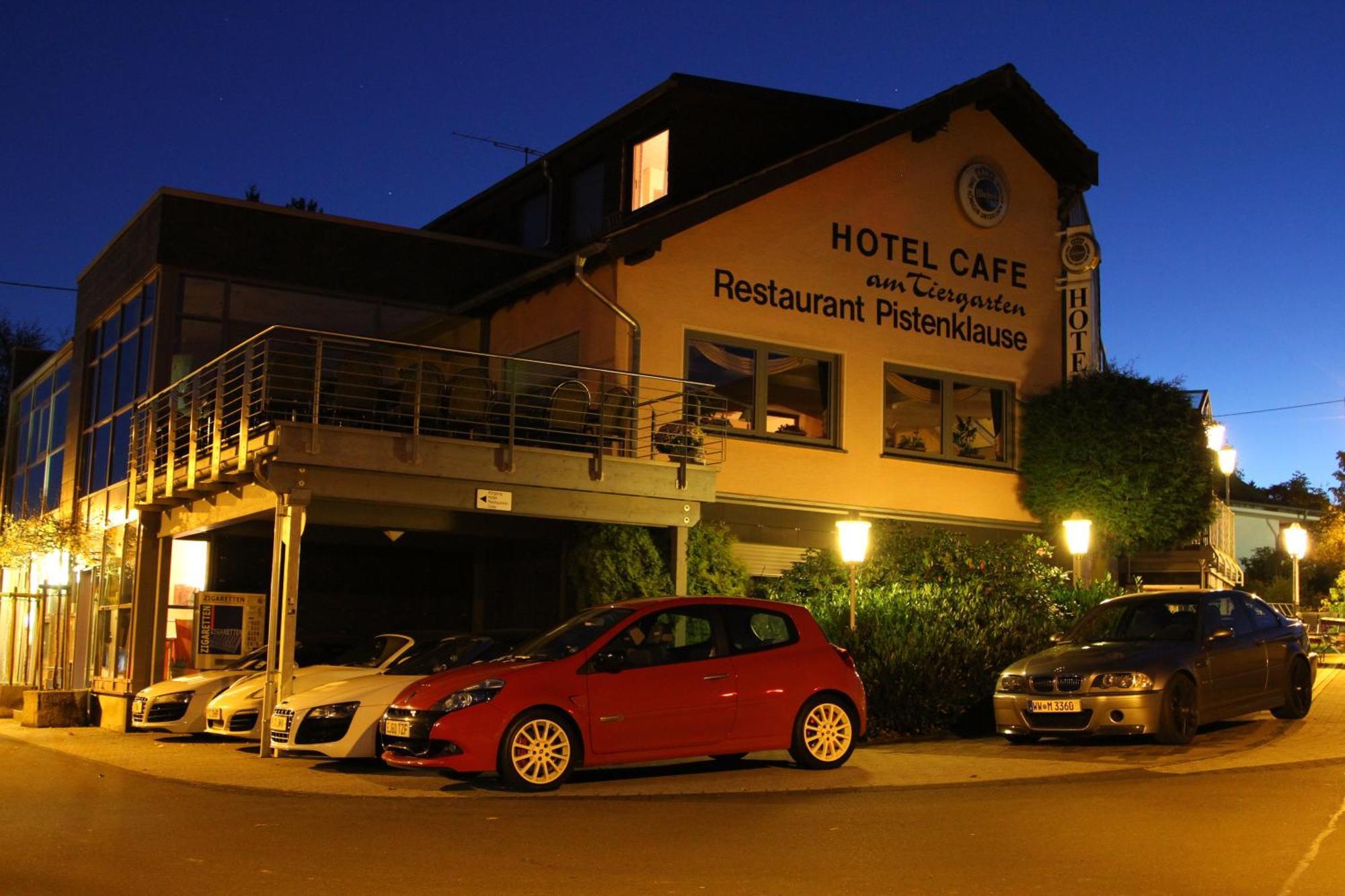 Hotel Am Tiergarten Nürburg Exterior foto
